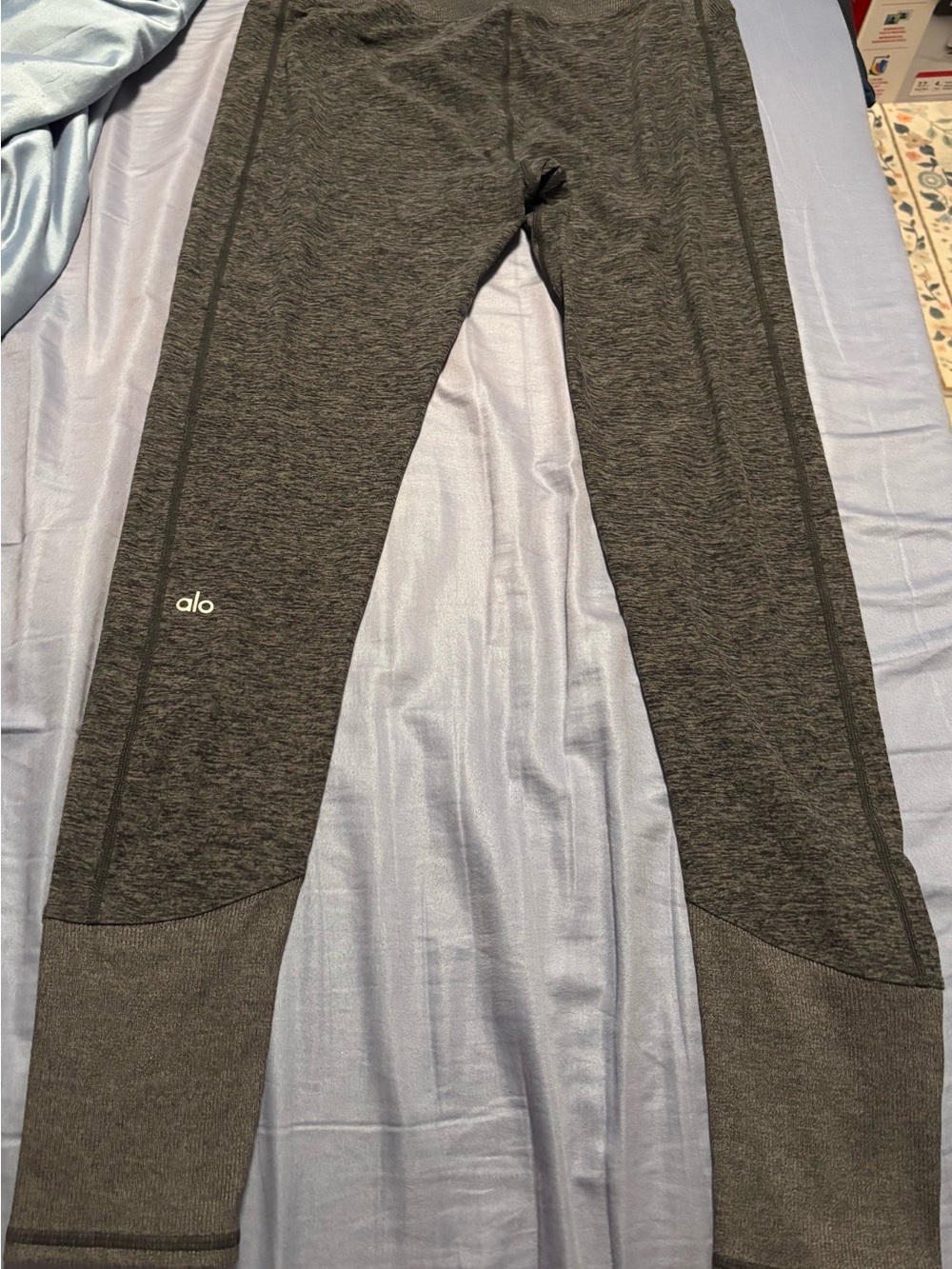 Alo Yoga High‑Rise Heather Gray Ribbed Leggings – Women’s Size XL